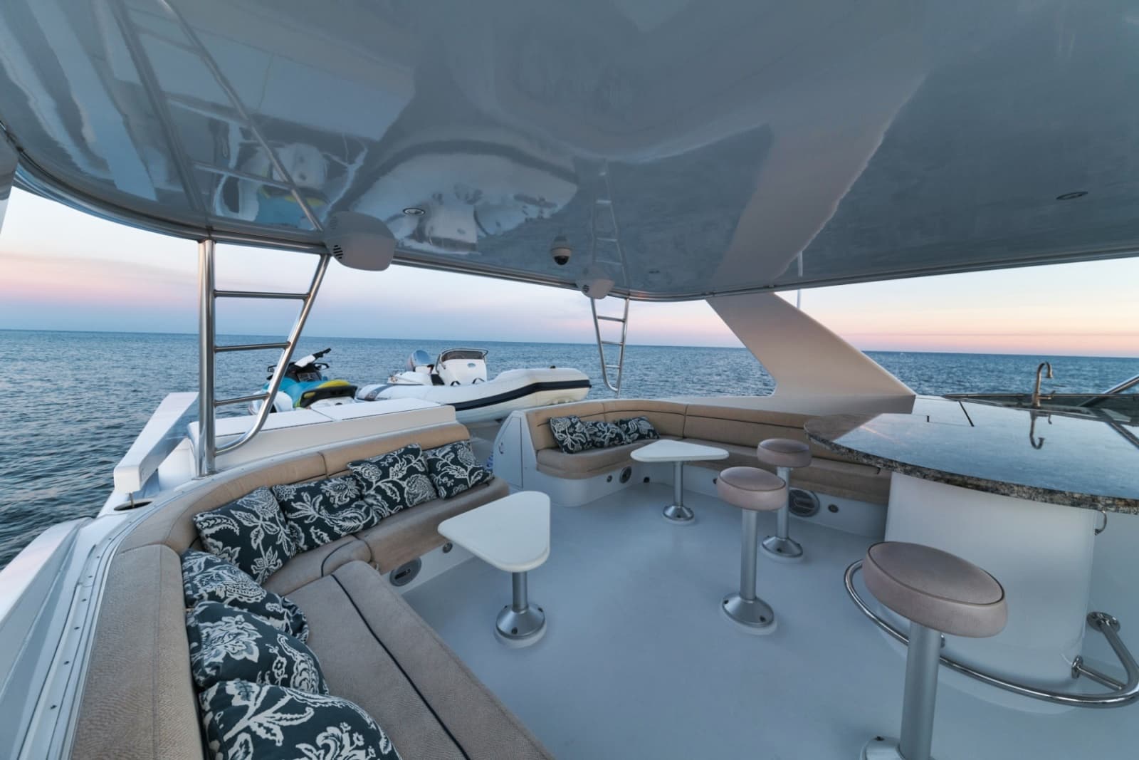 2002 Hatteras CPMY - Photo 12