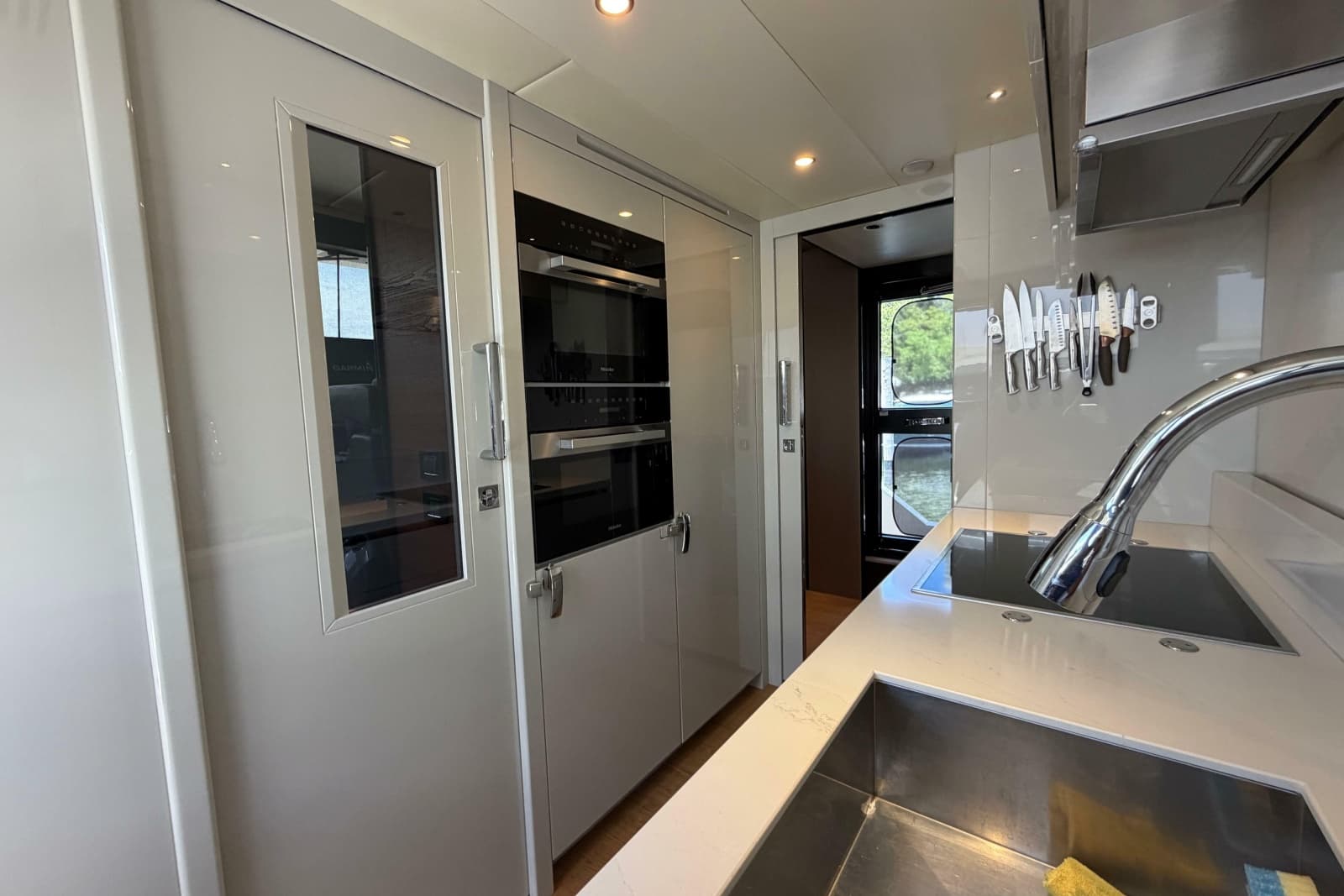 2024 Absolute Navetta 75 - Photo 6