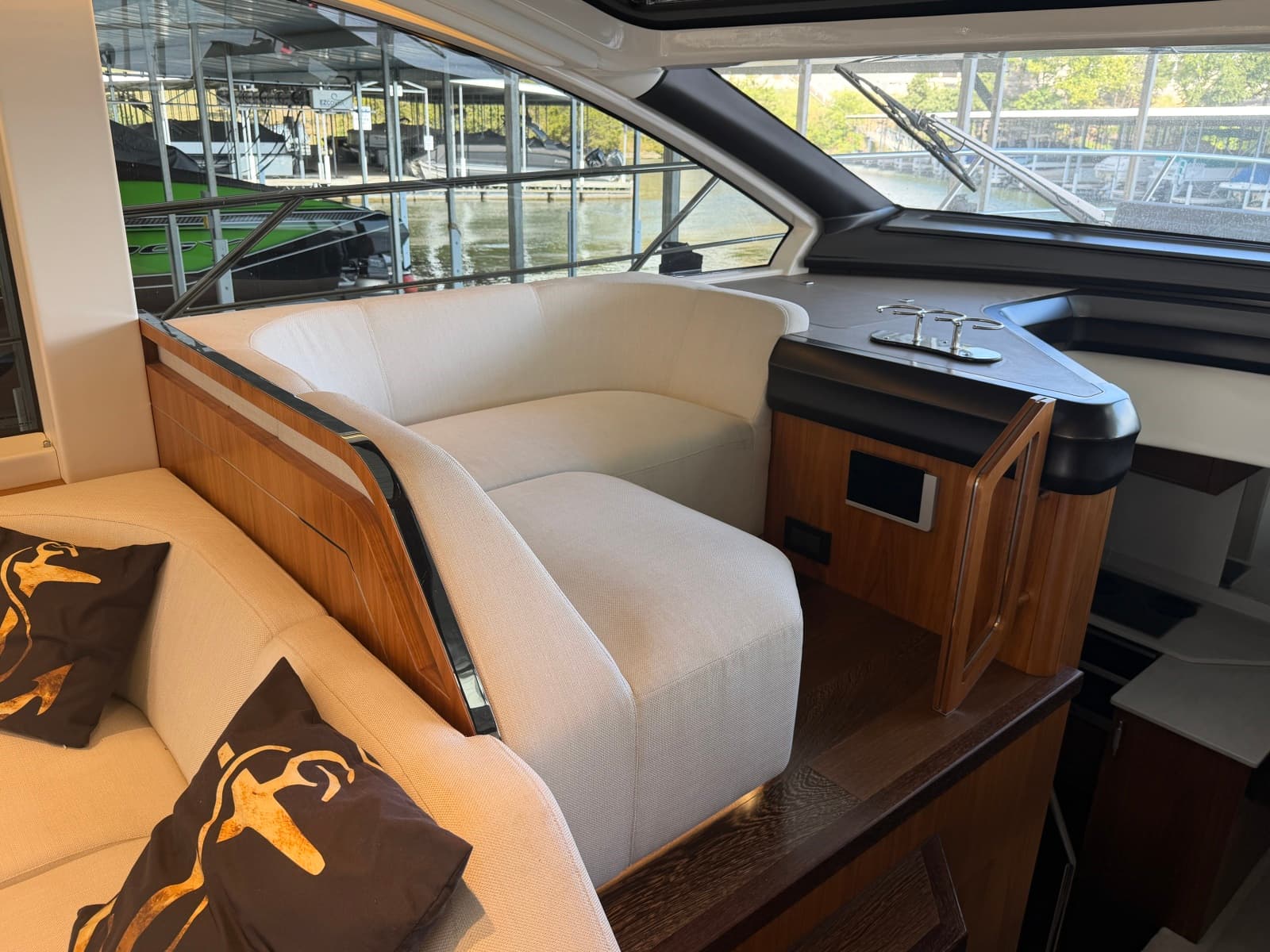 2021 Sunseeker PREDATOR 55 - Photo 26