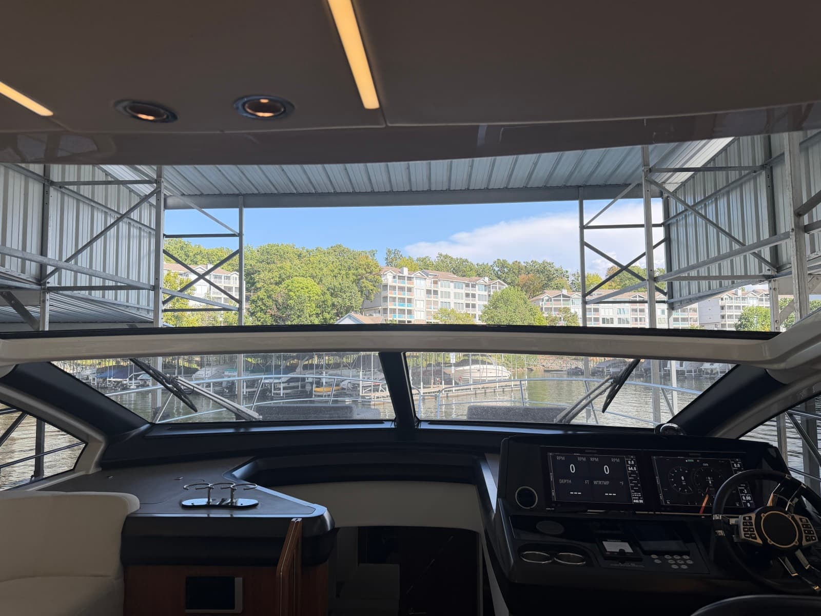 2021 Sunseeker PREDATOR 55 - Photo 5