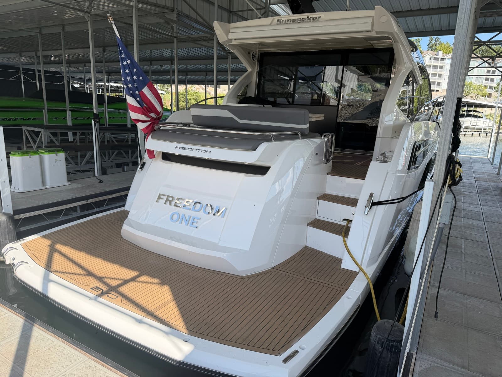 2021 Sunseeker PREDATOR 55 - Photo 3