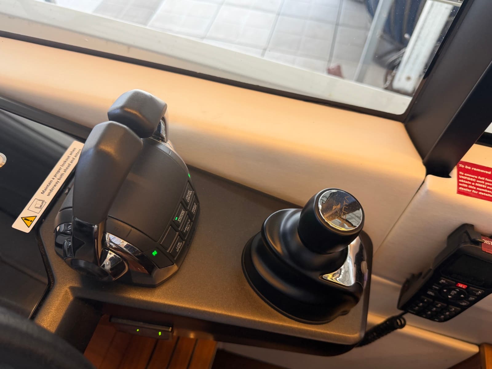2021 Sunseeker PREDATOR 55 - Photo 11