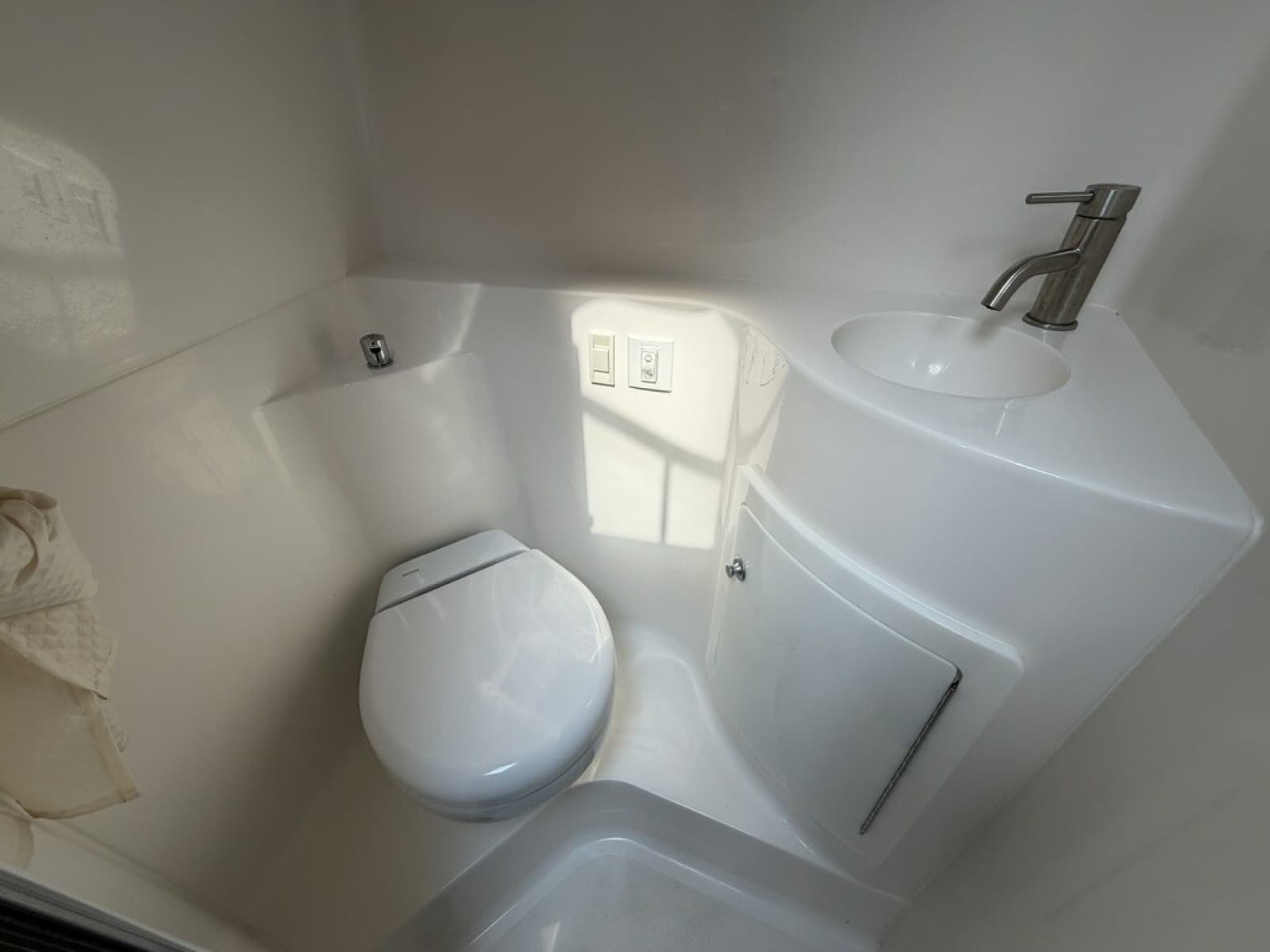 2022 Regal 26 XO - Photo 47