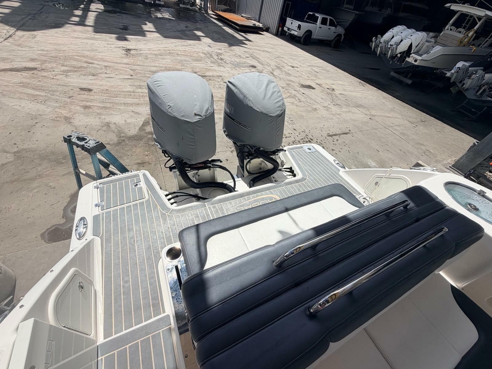2019 Robalo  - Photo 19
