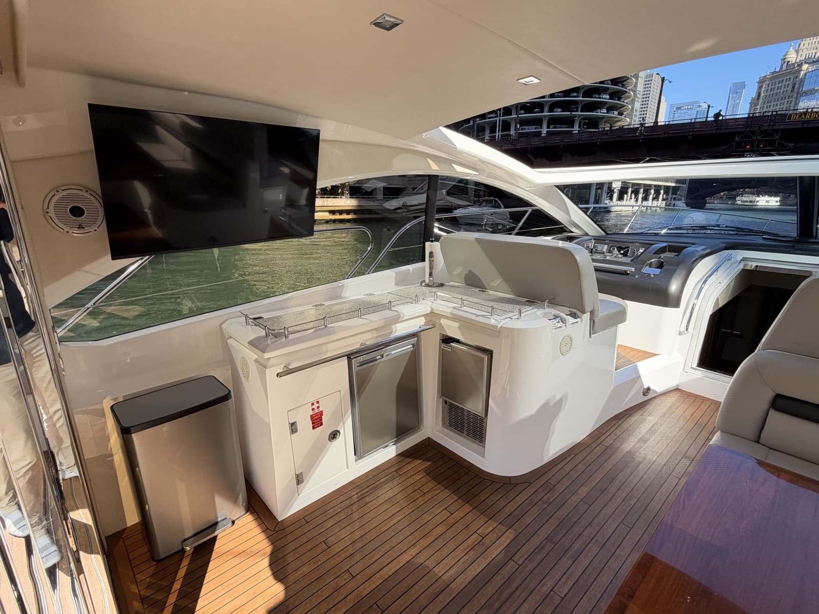 2014 Sunseeker 60 Predator - Photo 23