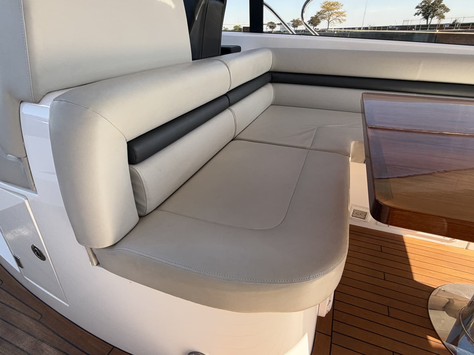 2014 Sunseeker 60 Predator - Photo 22