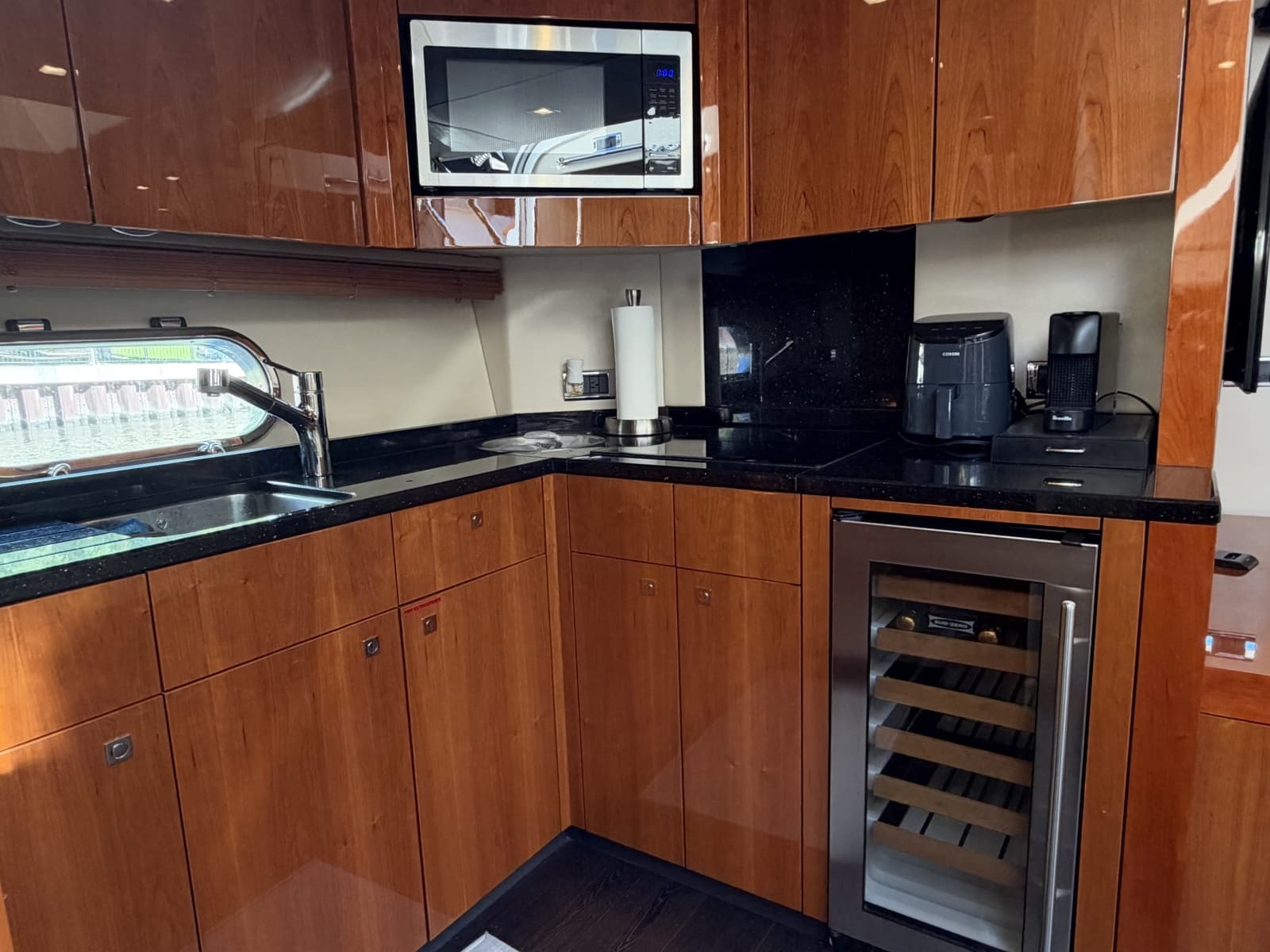 2014 Sunseeker 60 Predator - Photo 49