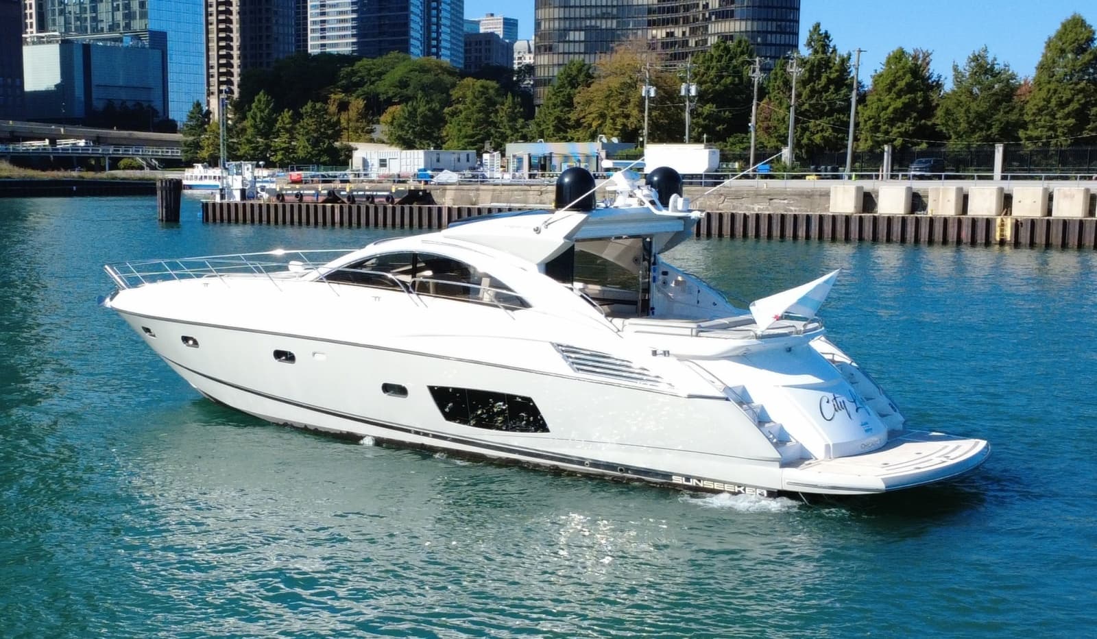 2014 Sunseeker 60 Predator - Photo 3