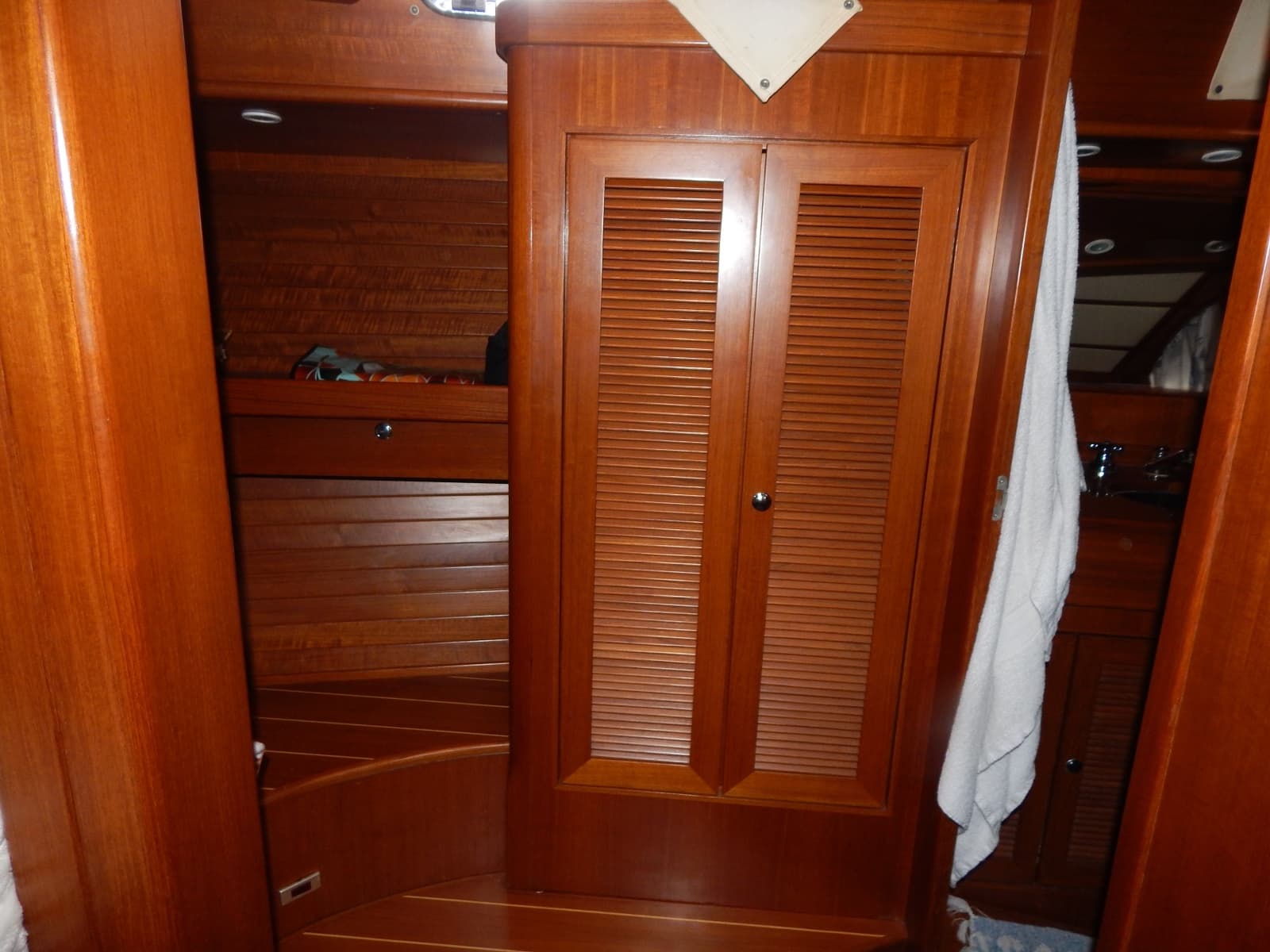 2002 North Wind 58 - Photo 22