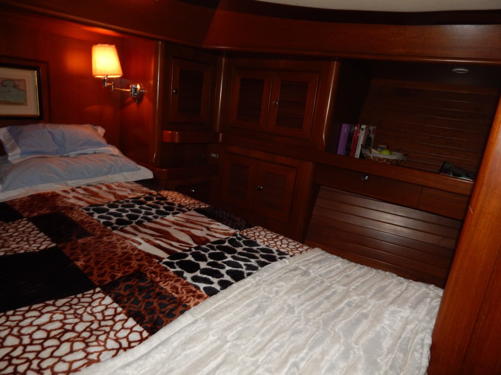 2002 North Wind 58 - Photo 21
