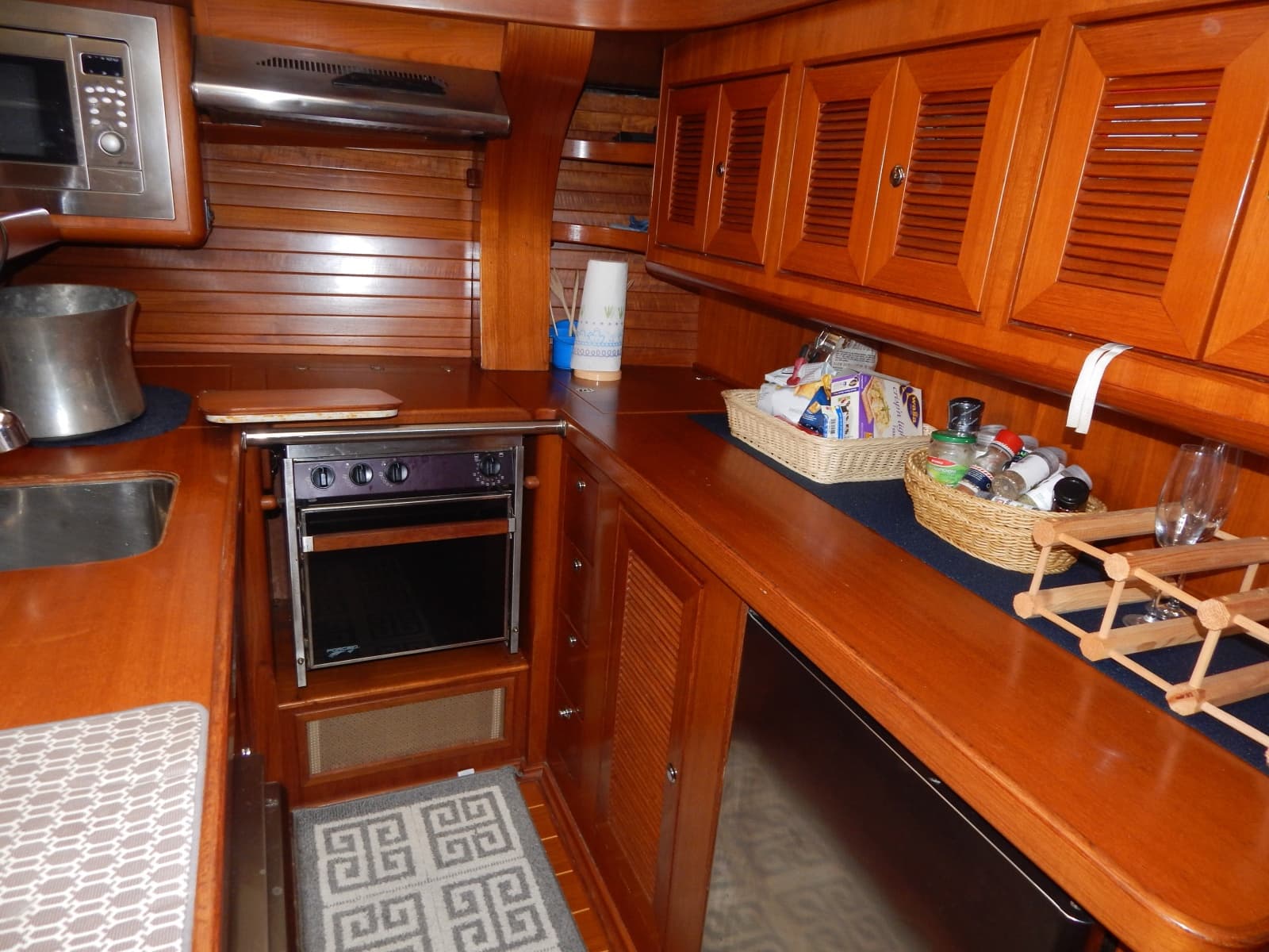 2002 North Wind 58 - Photo 13