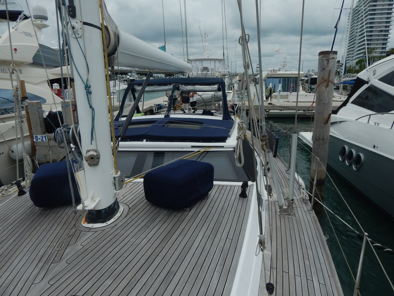 2002 North Wind 58 - Photo 47