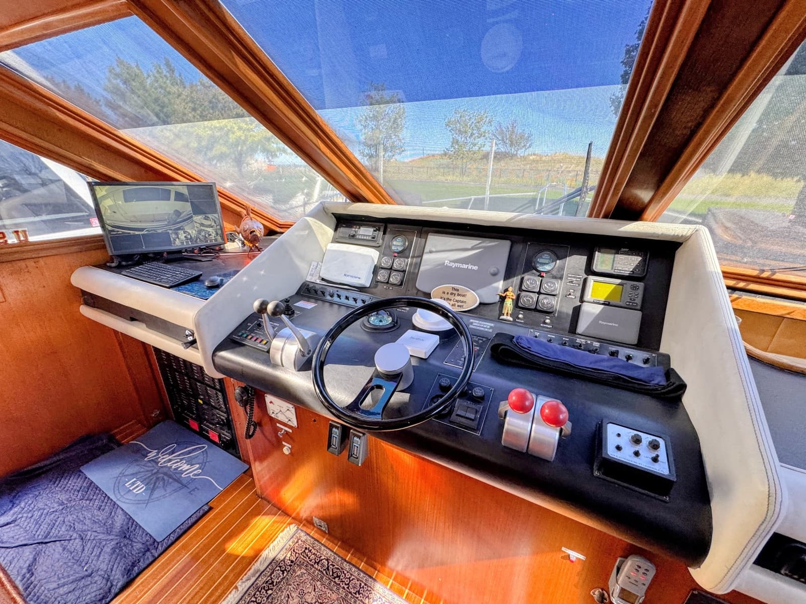 1990 Viking 55 MOTOR YACHT WIDE BODY - Photo 24