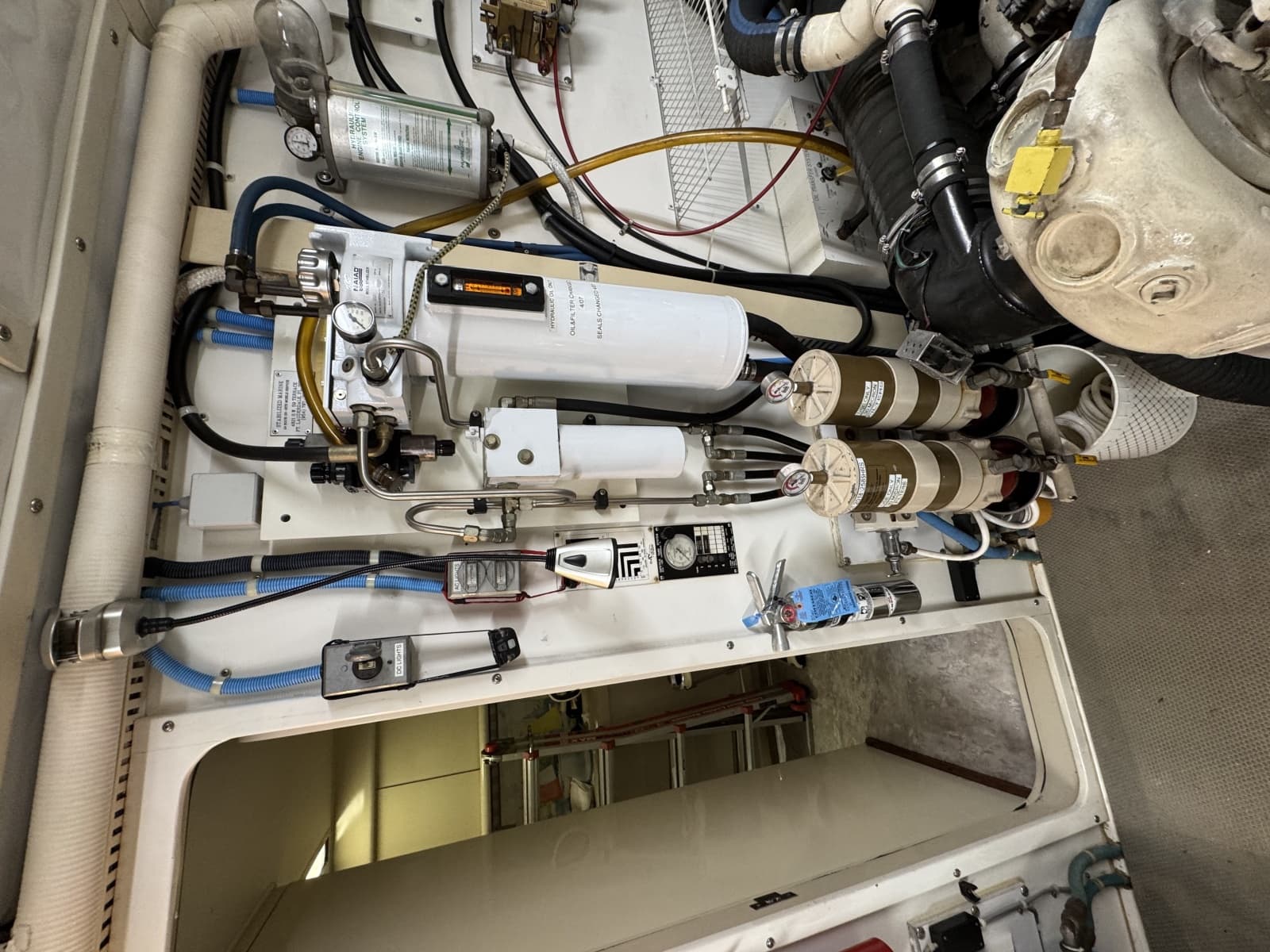 1990 Viking 55 MOTOR YACHT WIDE BODY - Photo 77