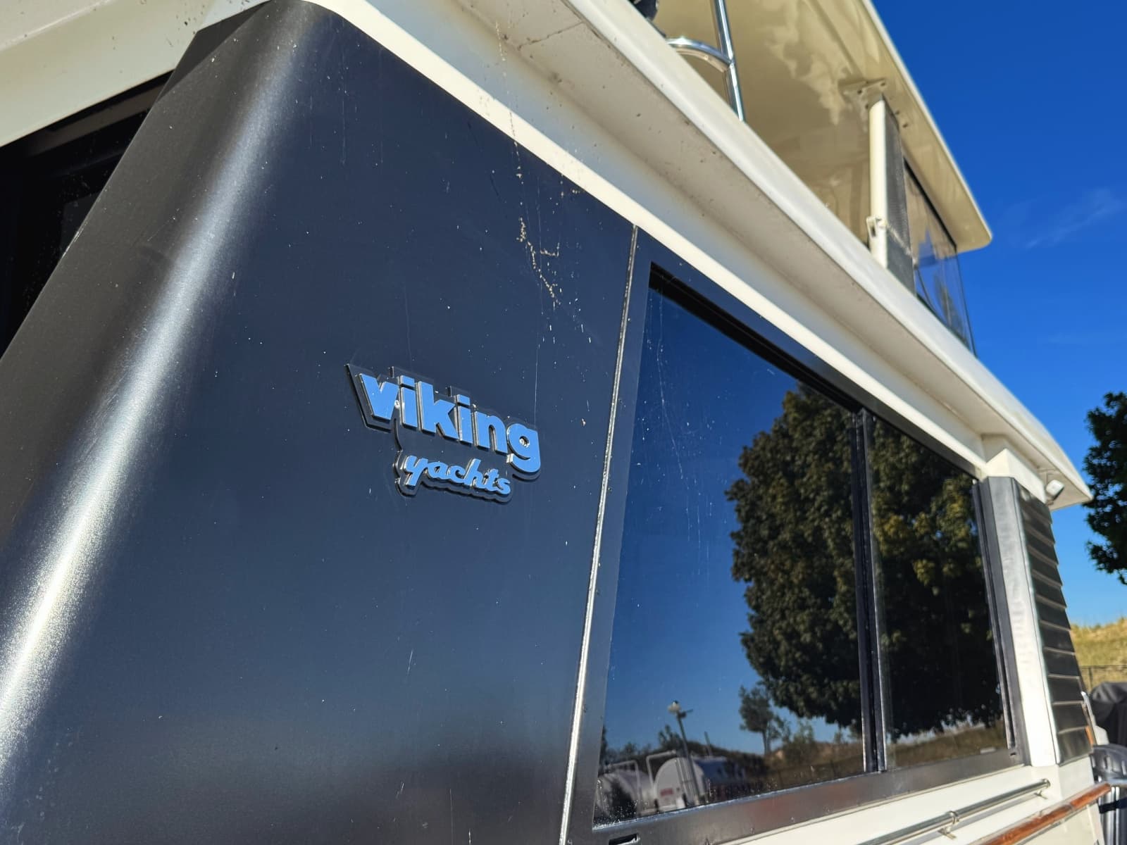 1990 Viking 55 MOTOR YACHT WIDE BODY - Photo 14