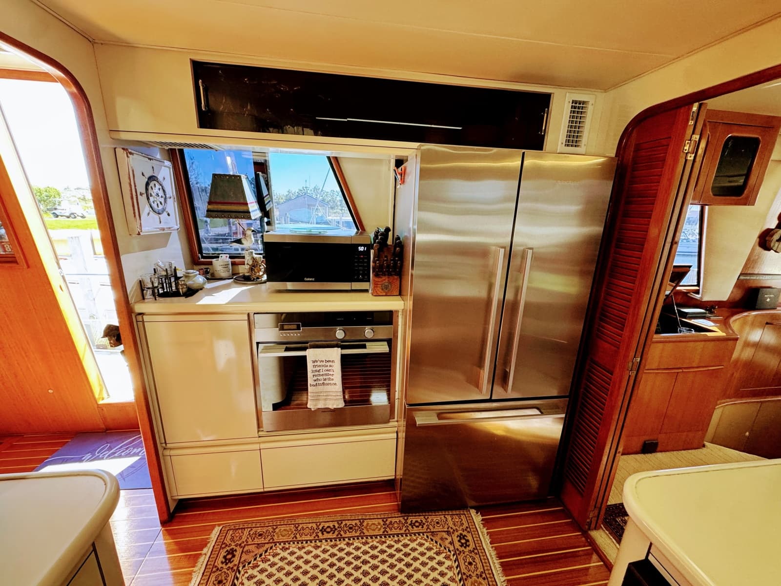 1990 Viking 55 MOTOR YACHT WIDE BODY - Photo 31