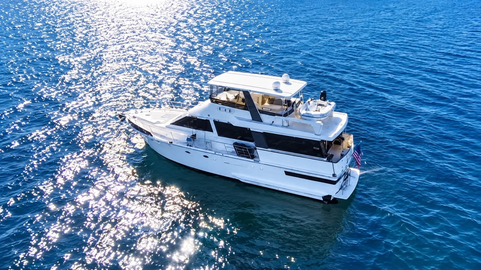 1990 Viking 55 MOTOR YACHT WIDE BODY - Photo 3