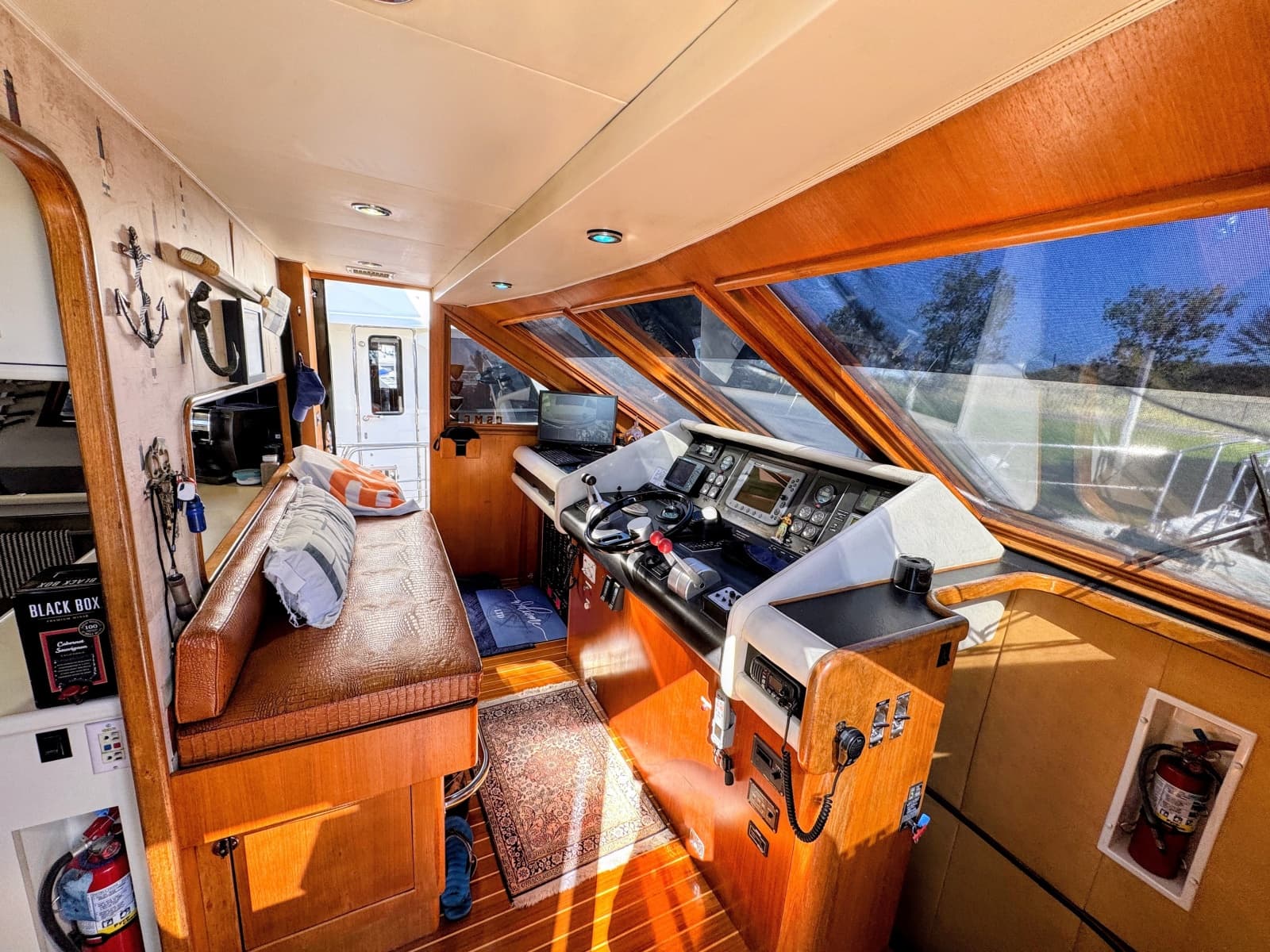 1990 Viking 55 MOTOR YACHT WIDE BODY - Photo 26