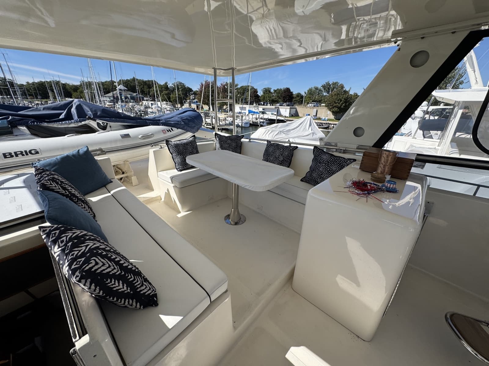 1990 Viking 55 MOTOR YACHT WIDE BODY - Photo 17