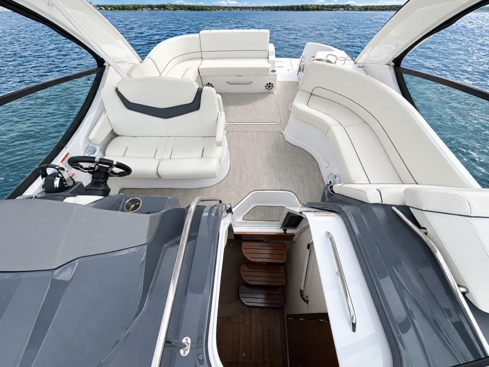 2020 Cruisers Yachts 35 Express - Photo 37