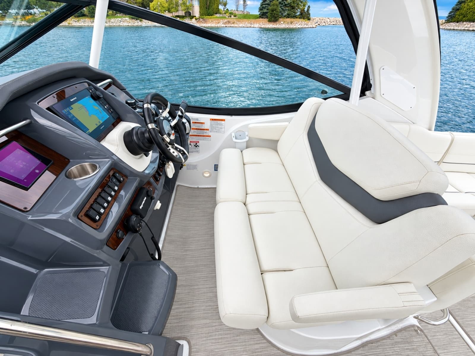 2020 Cruisers Yachts 35 Express - Photo 29