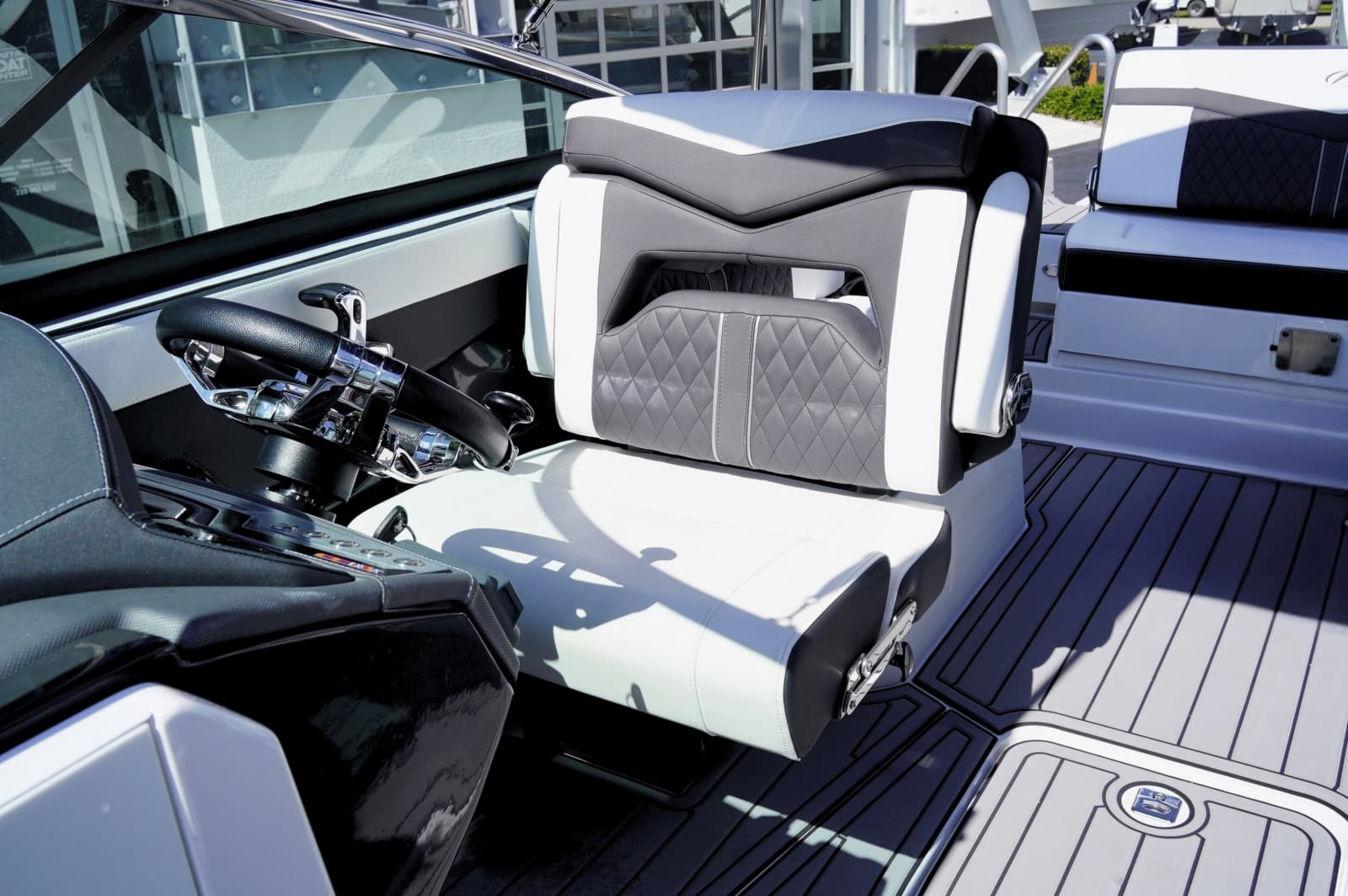 2023 Monterey 275SS - Photo 16