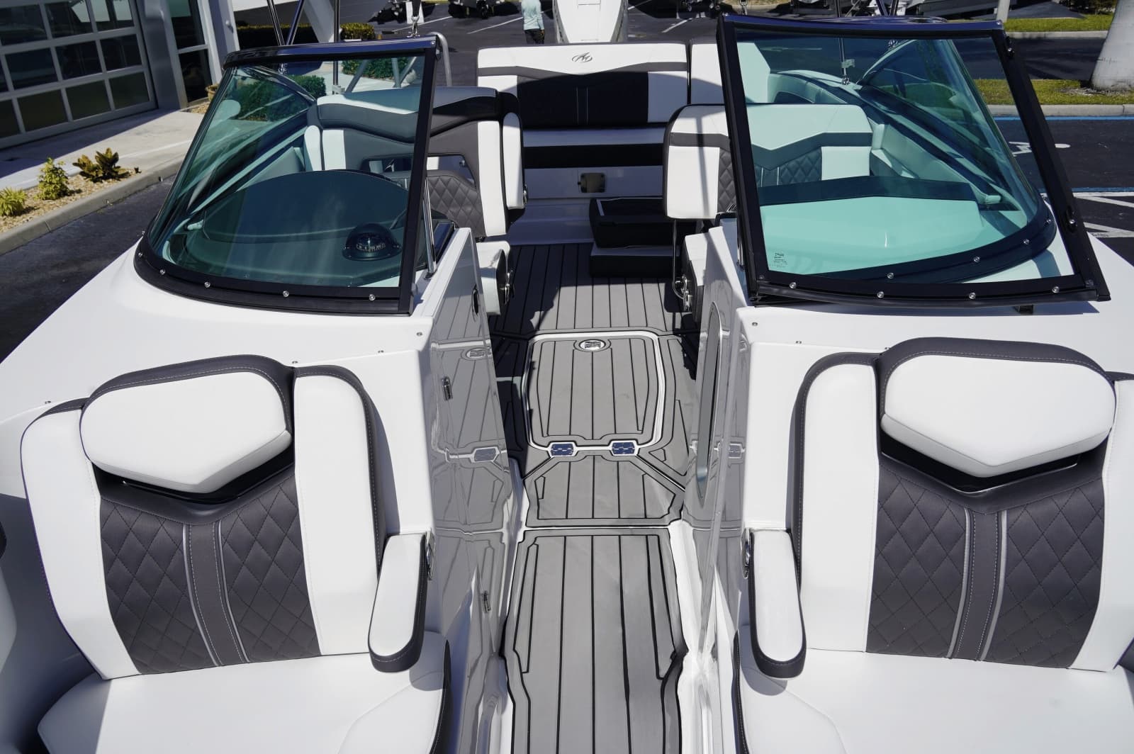 2023 Monterey 275SS - Photo 21