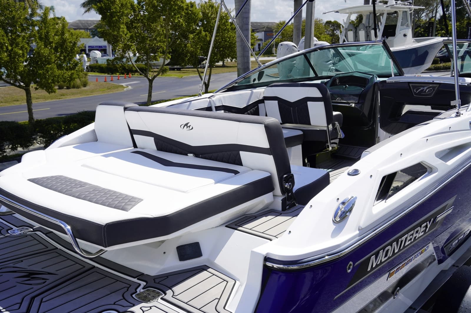 2023 Monterey 275SS - Photo 6