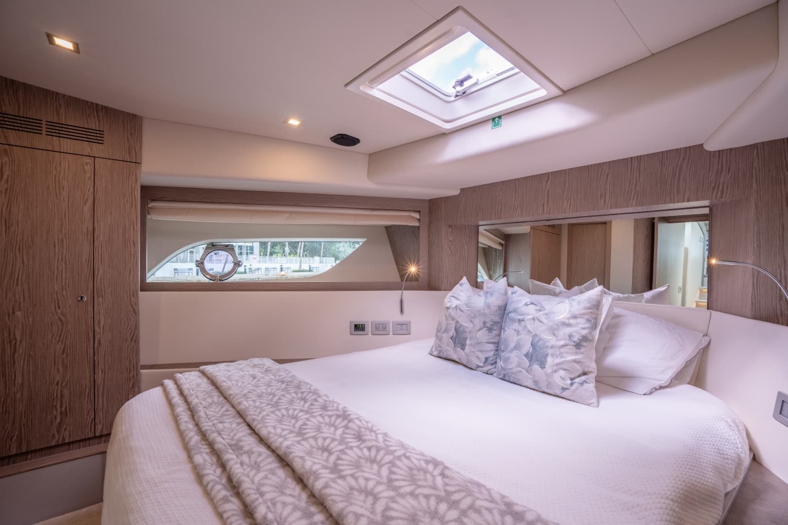 2016 Ferretti Yachts  - Photo 57