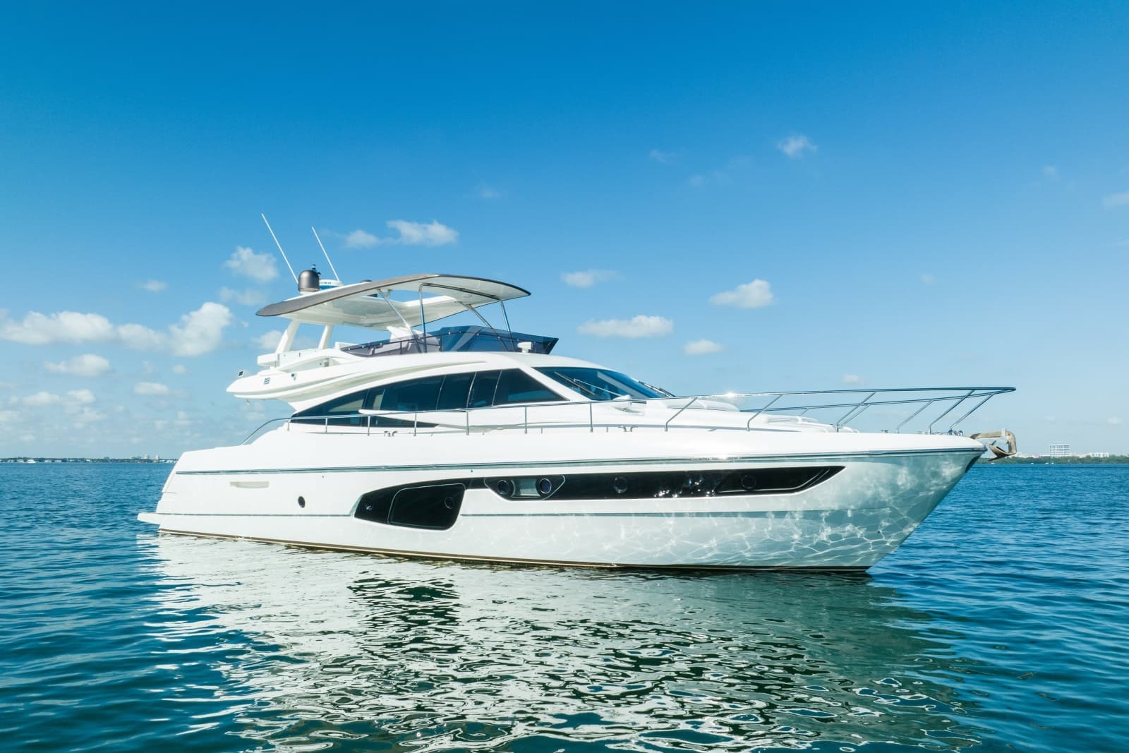 2016 Ferretti Yachts  - Photo 1