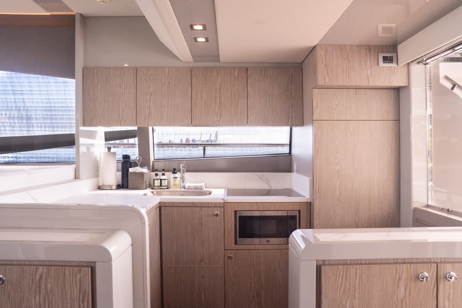 2016 Ferretti Yachts  - Photo 35