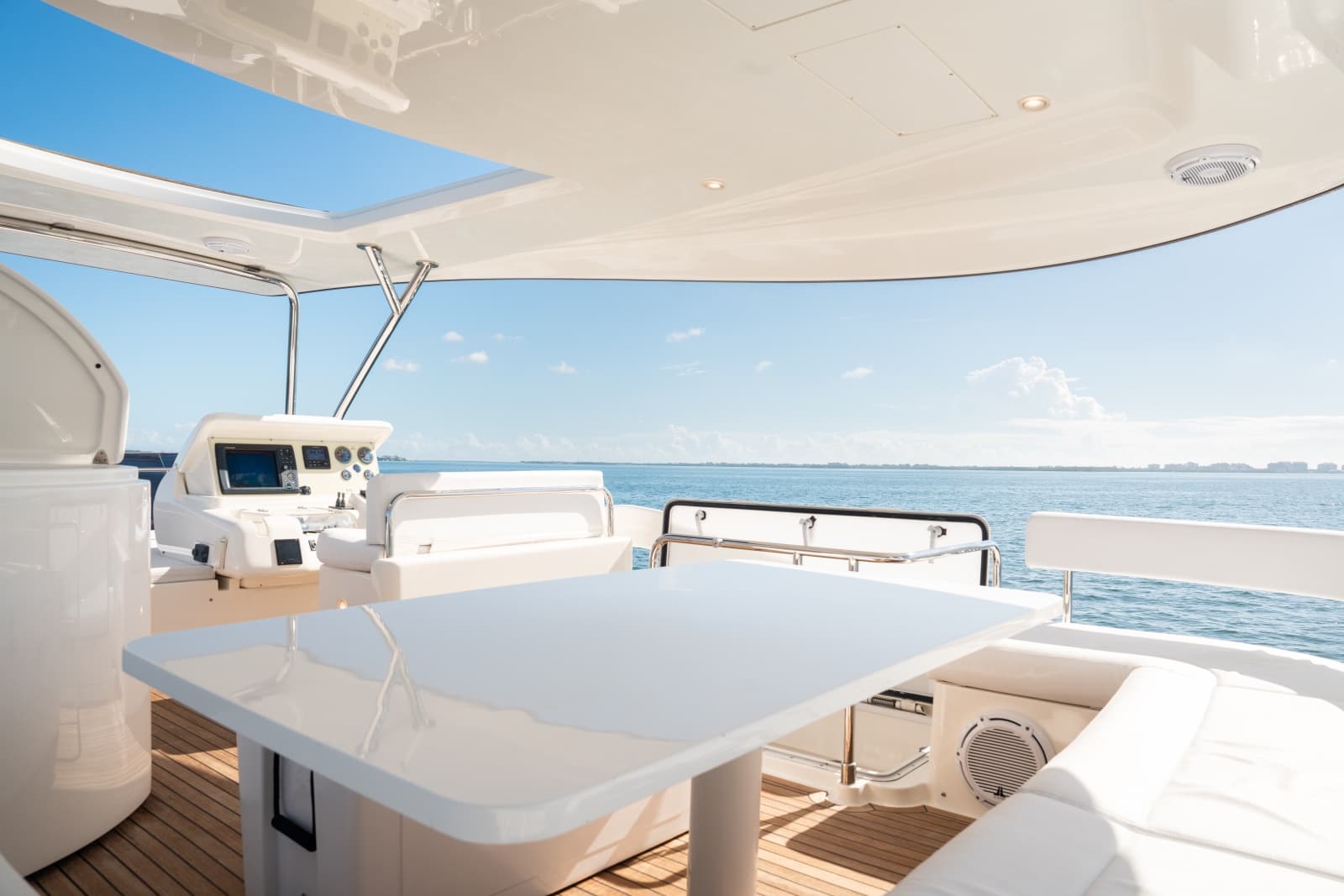 2016 Ferretti Yachts  - Photo 24
