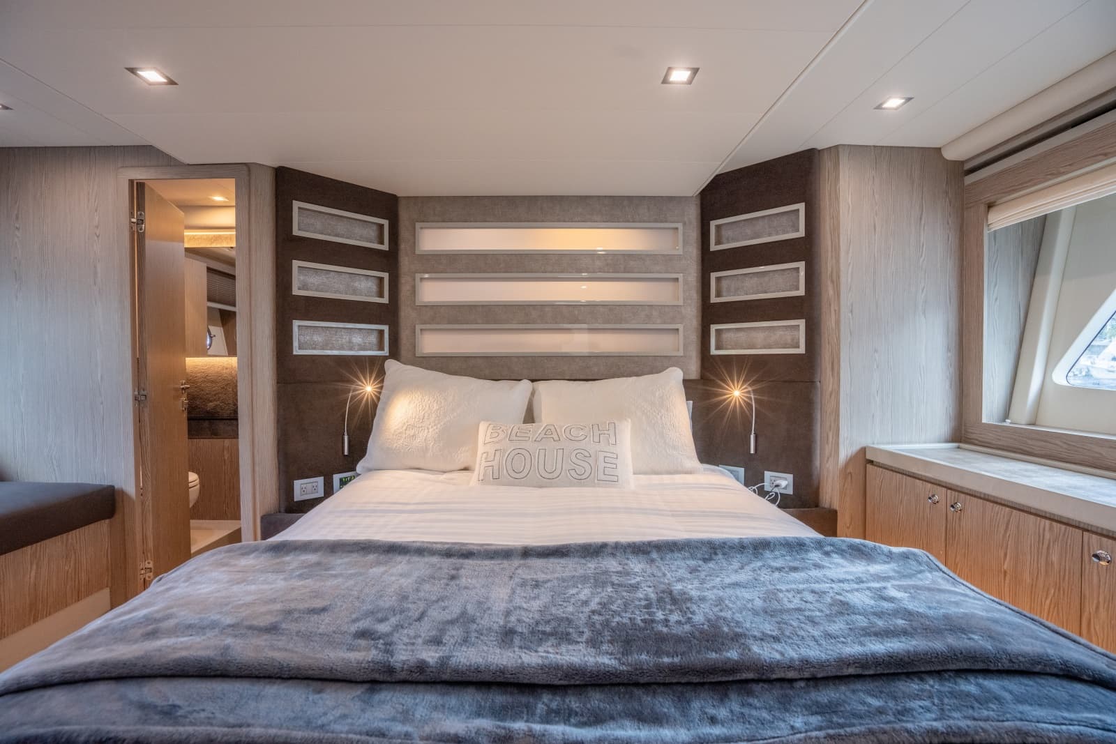 2016 Ferretti Yachts  - Photo 64