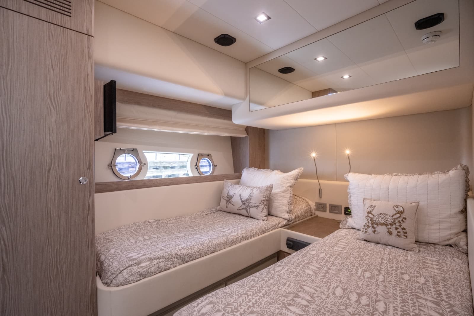 2016 Ferretti Yachts  - Photo 52