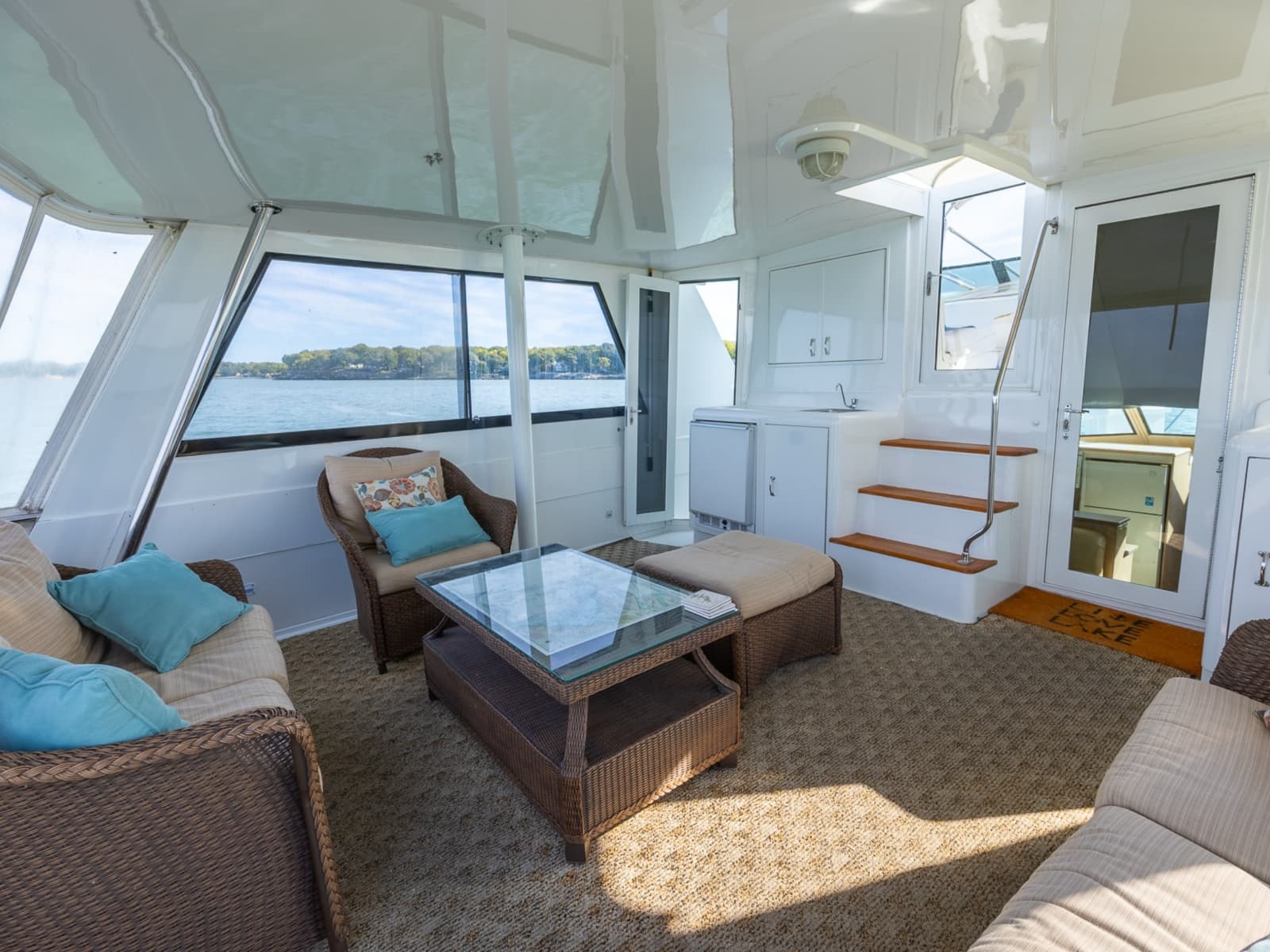 1995 Hatteras 52 Cockpit Motor Yacht - Photo 28