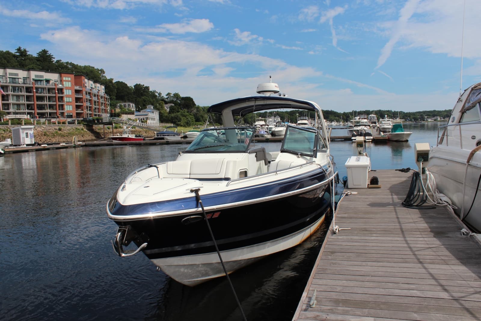 2017 Formula 330 Crossover Bowrider - Photo 4