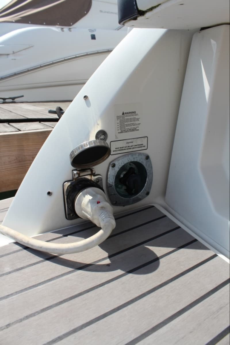 2017 Formula 330 Crossover Bowrider - Photo 50