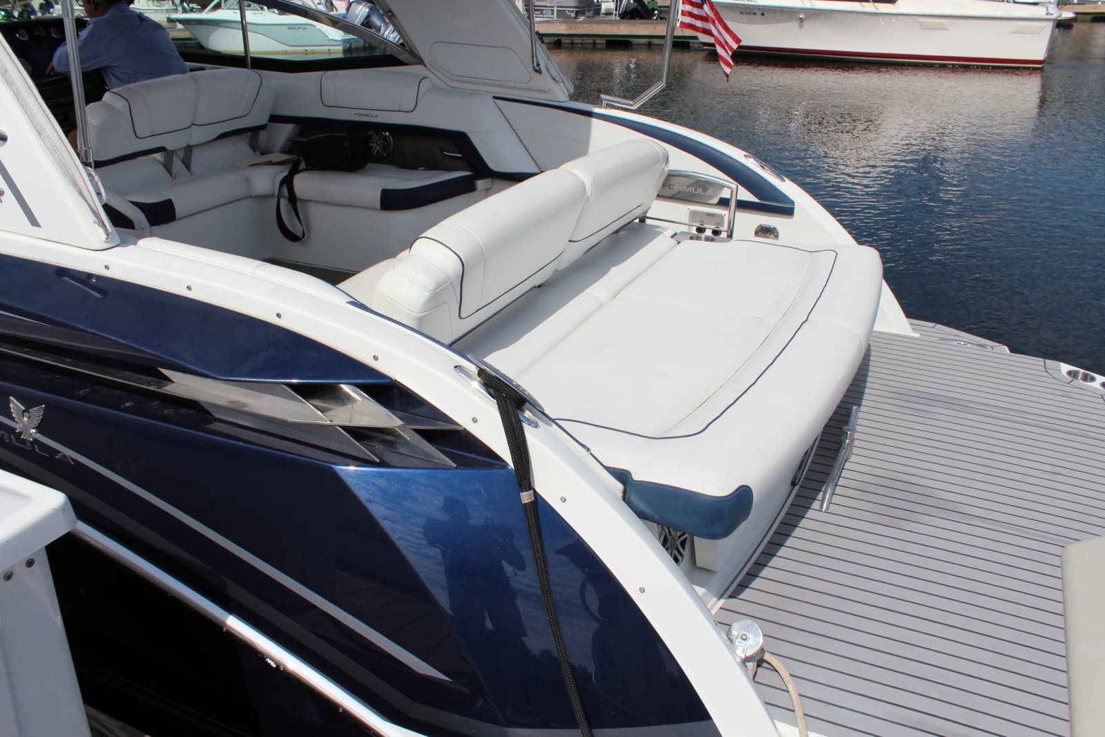 2017 Formula 330 Crossover Bowrider - Photo 69