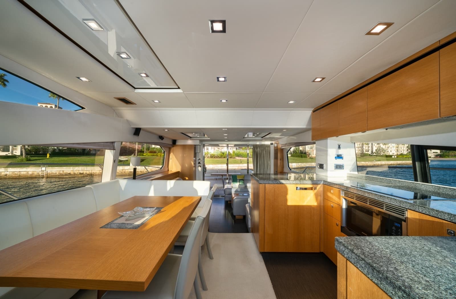 2012 Sunseeker  - Photo 11