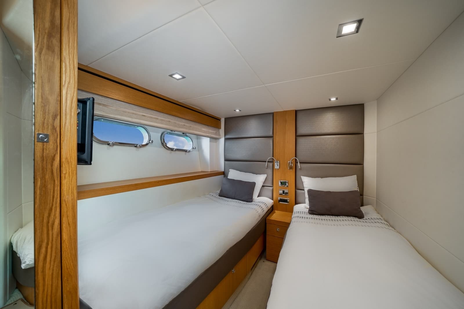 2012 Sunseeker  - Photo 19