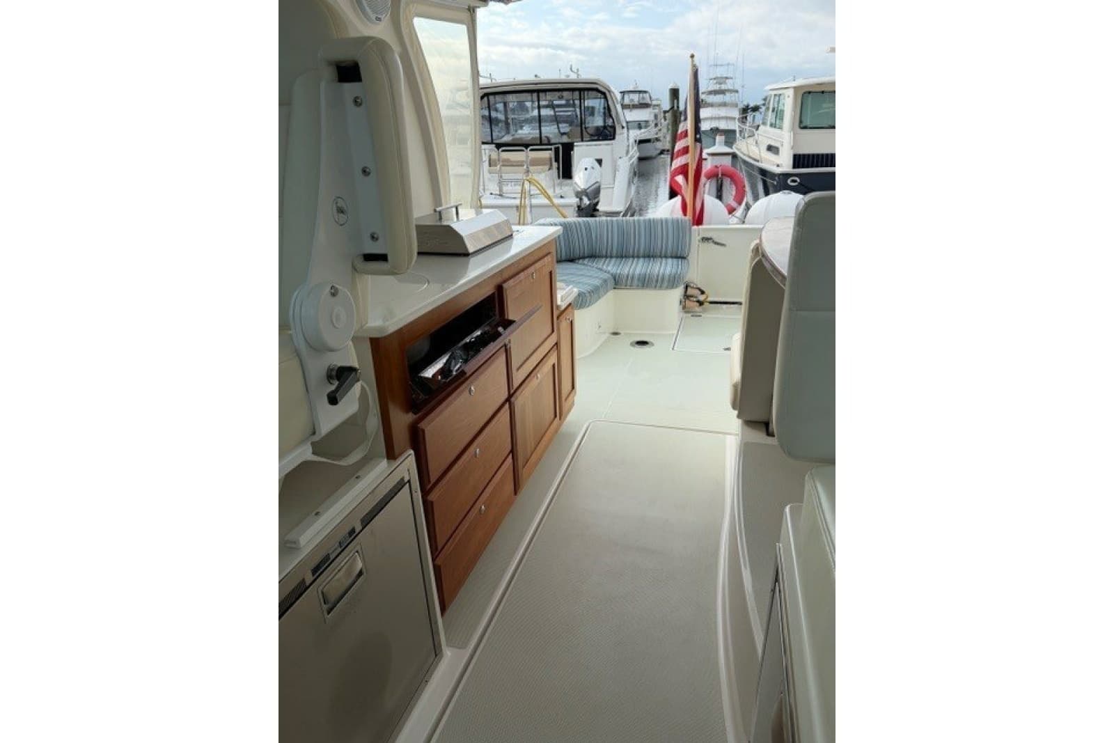2020 Back Cove 34O - Photo 6