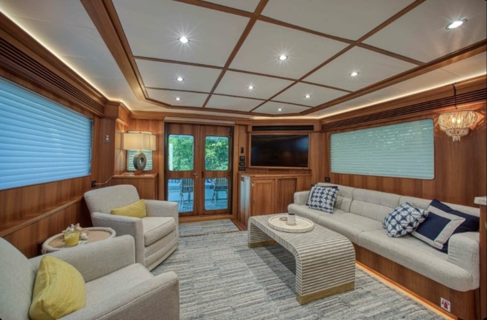 2024 Marlow Explorer 58E - Photo 3
