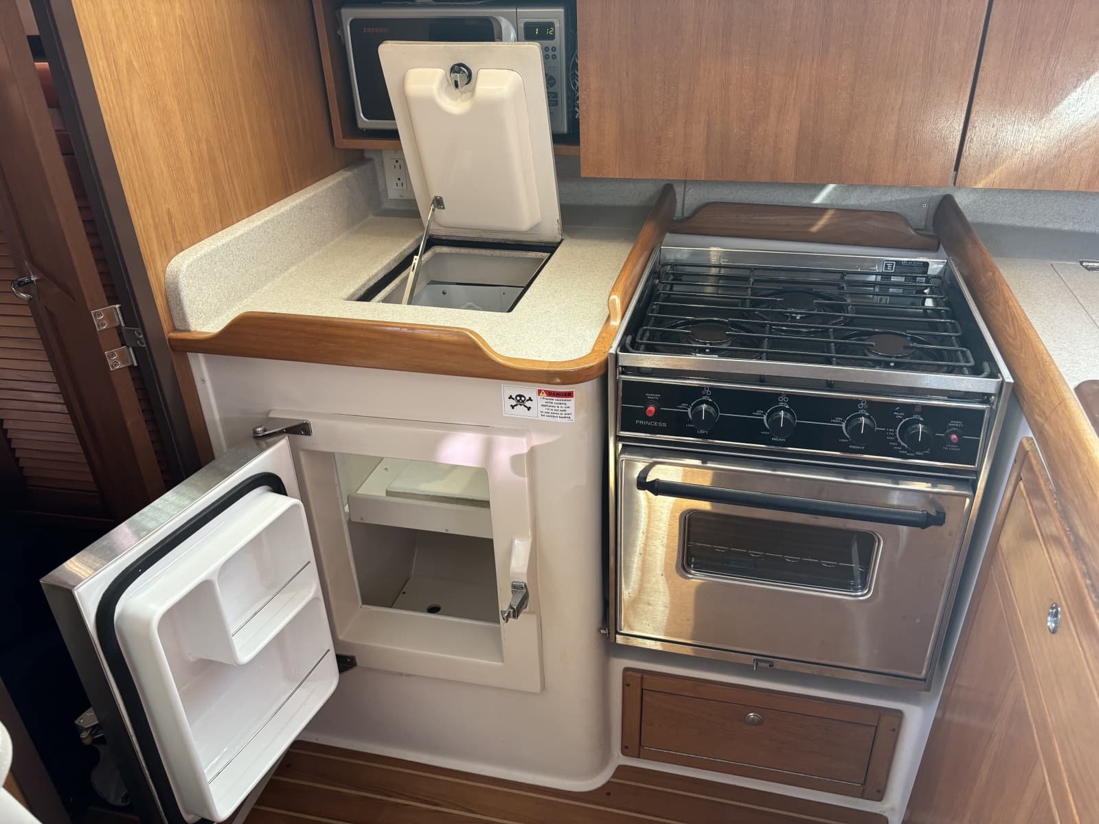 2007 Catalina 387 - Photo 29