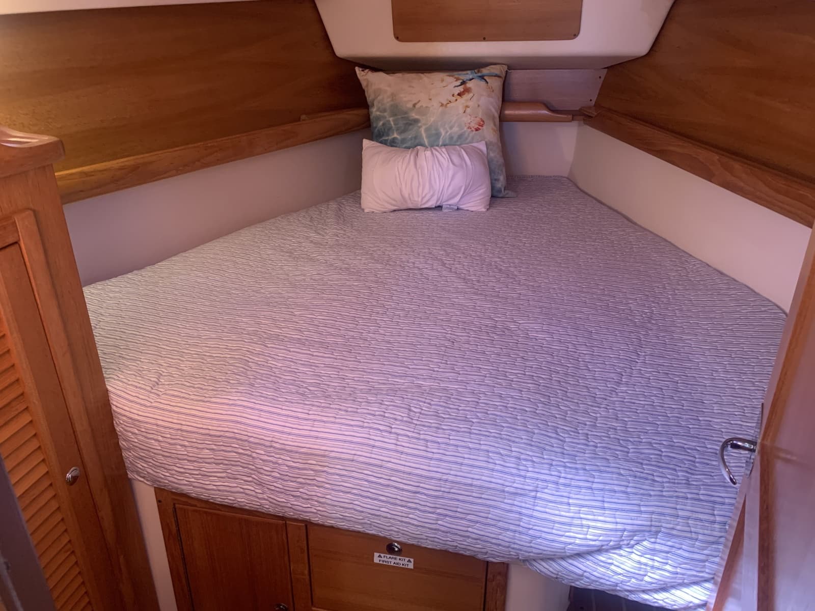 2007 Catalina 387 - Photo 32