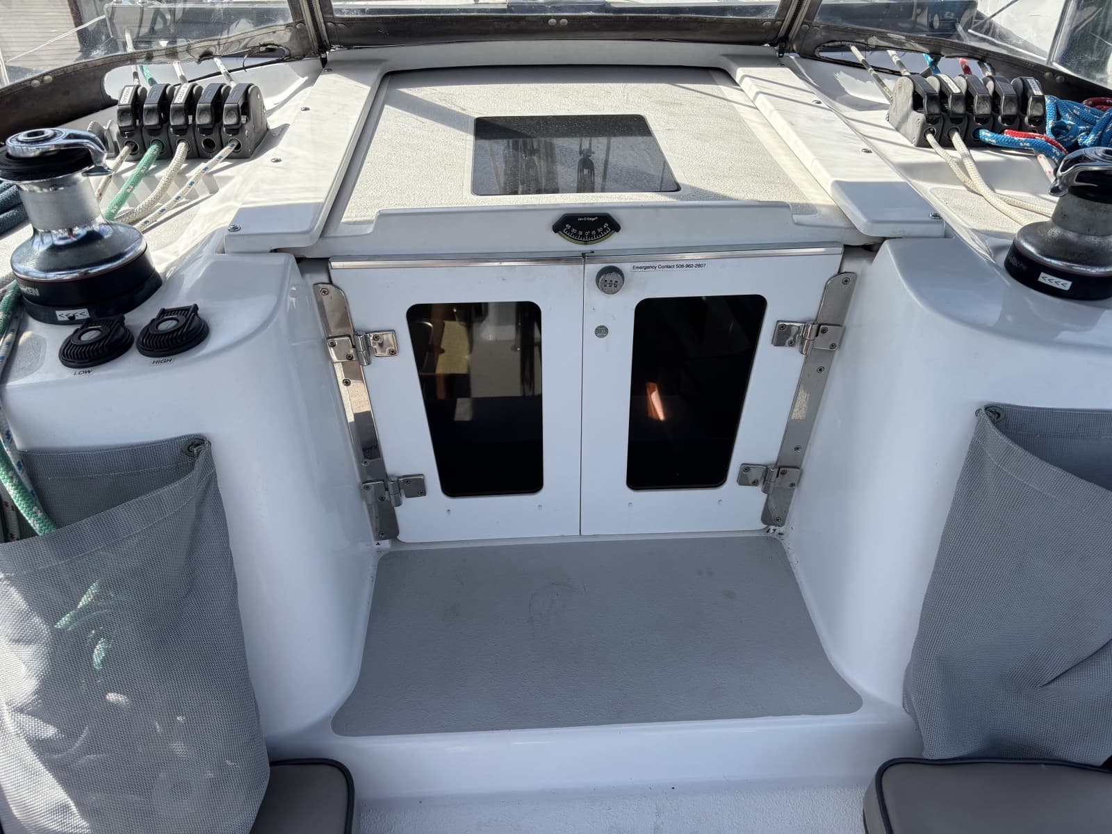 2007 Catalina 387 - Photo 17