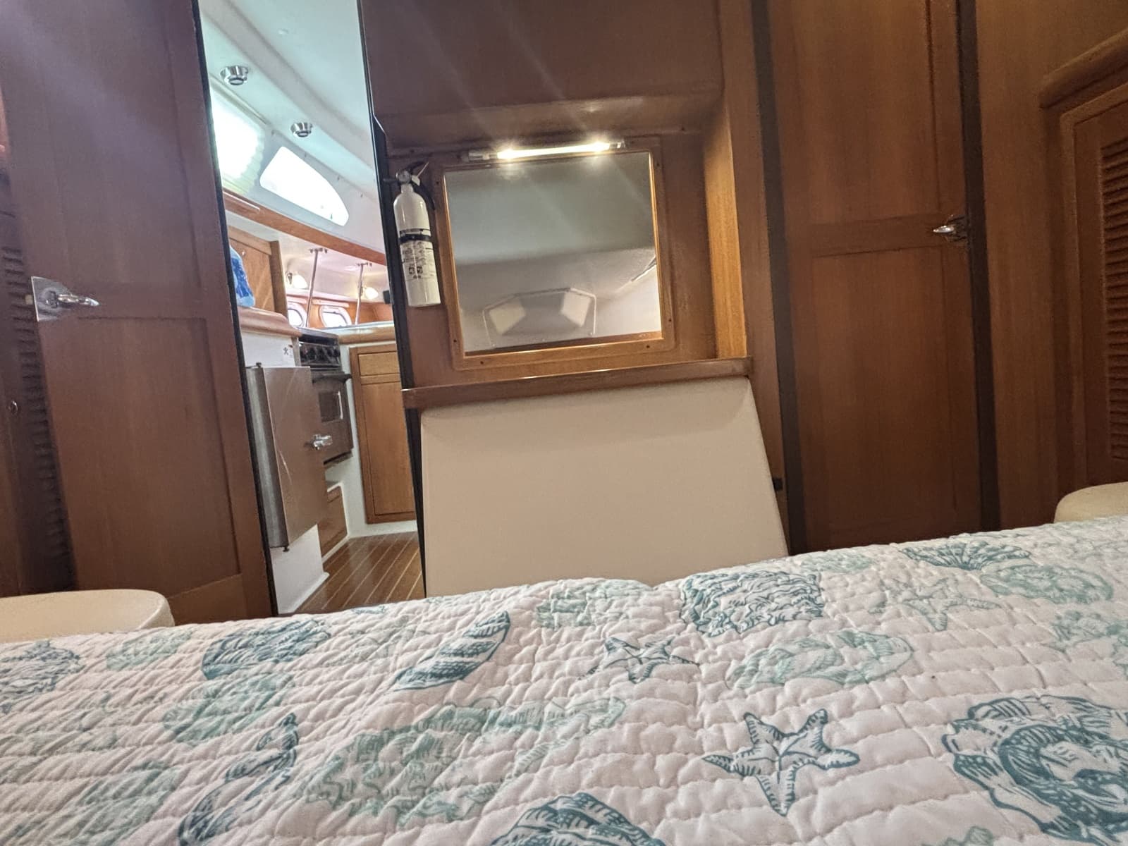 2007 Catalina 387 - Photo 41