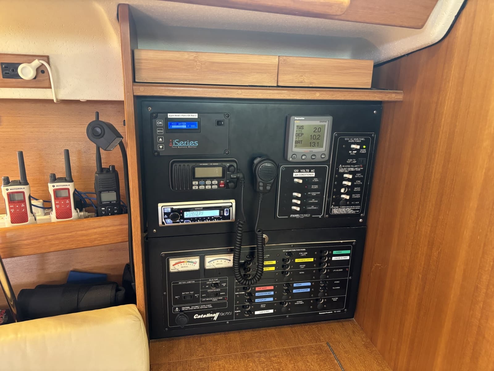 2007 Catalina 387 - Photo 26