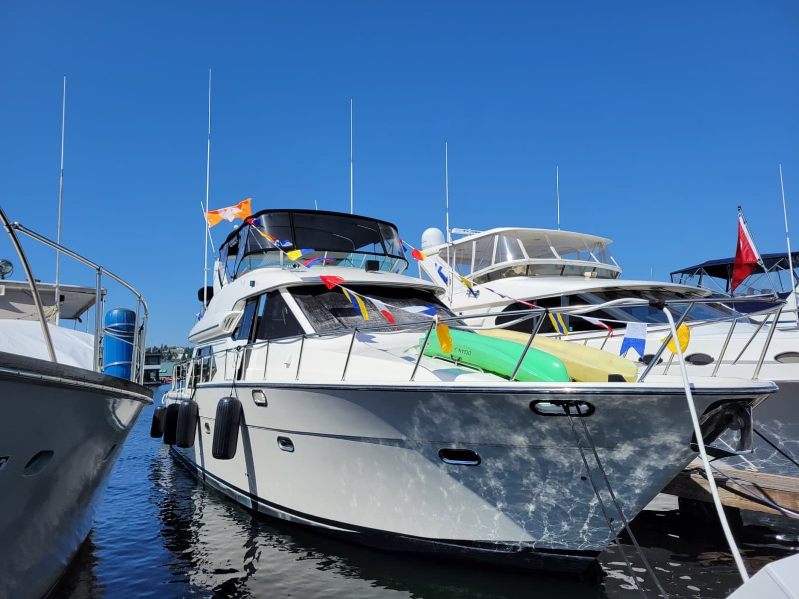 2000 Bayliner 5288 Pilot House Motoryacht - Photo 3