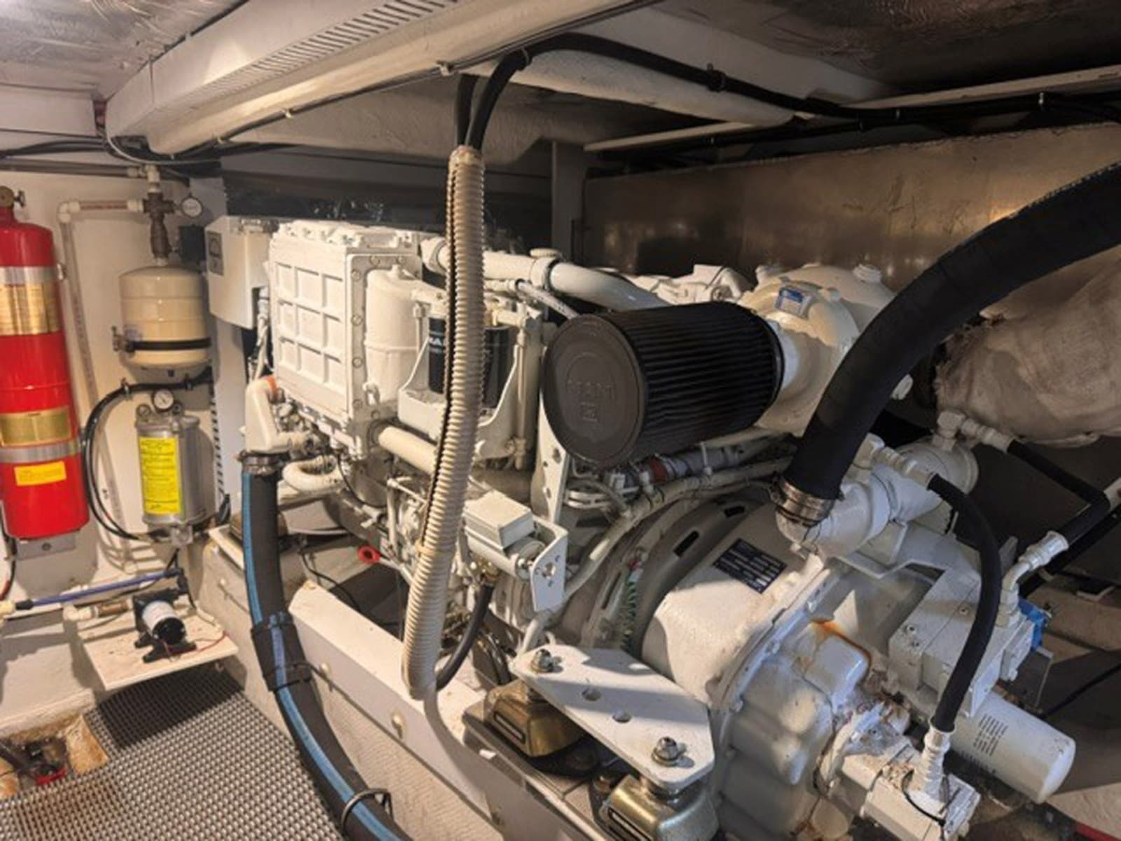 2000 Bayliner 5288 Pilot House Motoryacht - Photo 40