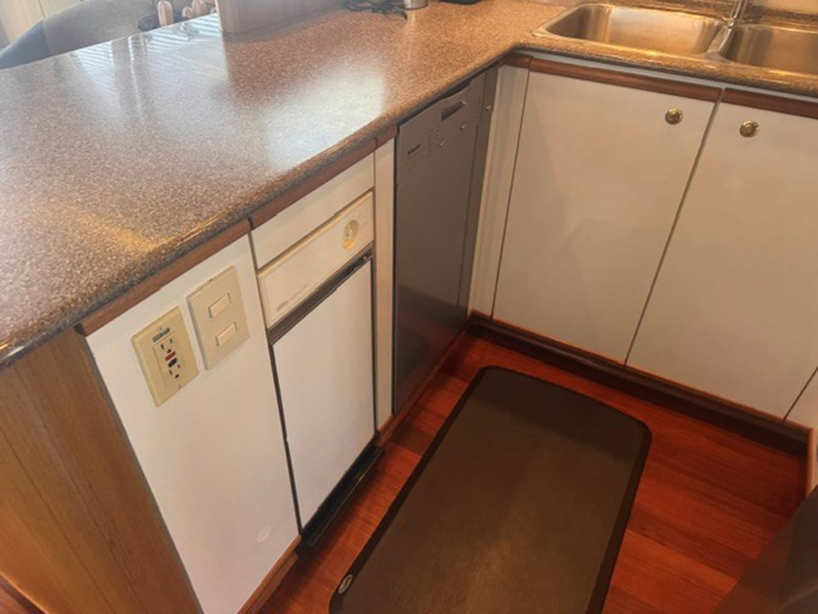 2000 Bayliner 5288 Pilot House Motoryacht - Photo 26